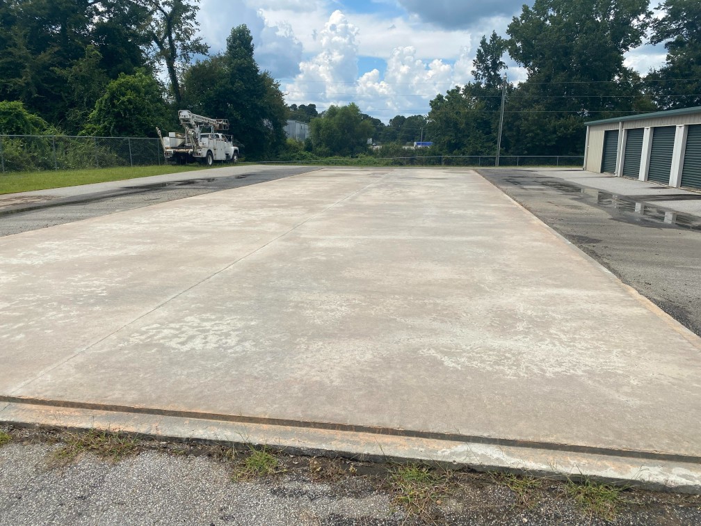 Concrete Pad Cleaning in Sylvania, GA