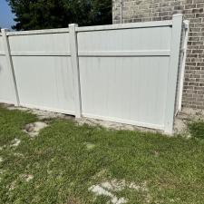 Blue-line-pressure-washing-savannahs-top-pressure-washing-company-in-rincon-Ga-for-a-vinyl-fence-cleaning 6