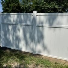 Blue-line-pressure-washing-savannahs-top-pressure-washing-company-in-rincon-Ga-for-a-vinyl-fence-cleaning 2