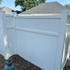 Blue-line-pressure-washing-savannahs-top-pressure-washing-company-in-rincon-Ga-for-a-vinyl-fence-cleaning 0