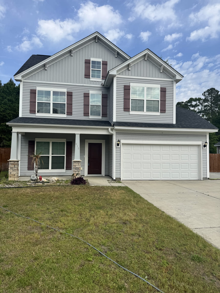 House Washing in Guyton, GA by Blue Line Pressure Washing – Savannah’s Trusted Exterior Cleaning Experts